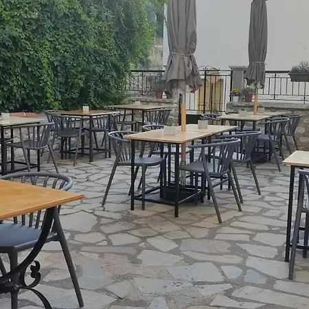 阿纳斯塔西娅酒店 招待所 4*